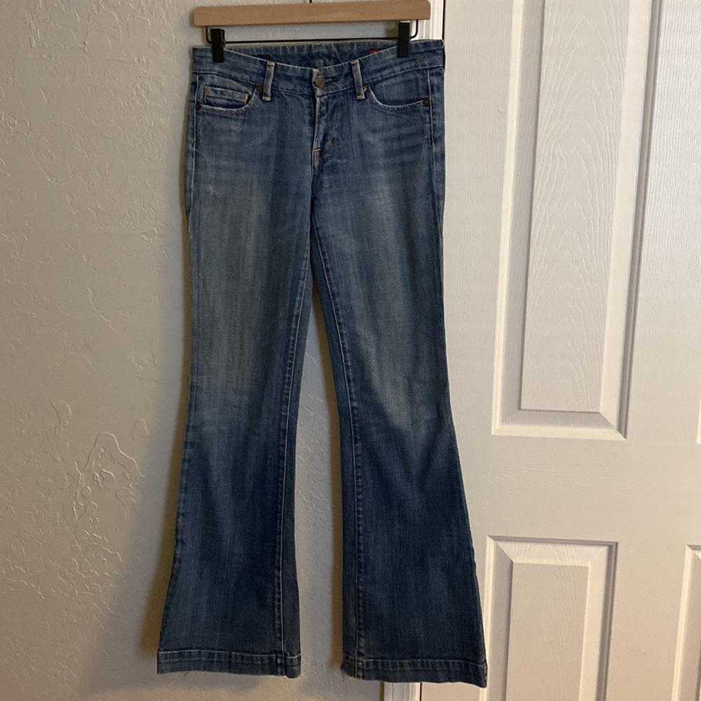 Citizen Of Humanity Low Rise  Flare Jeans Size 26